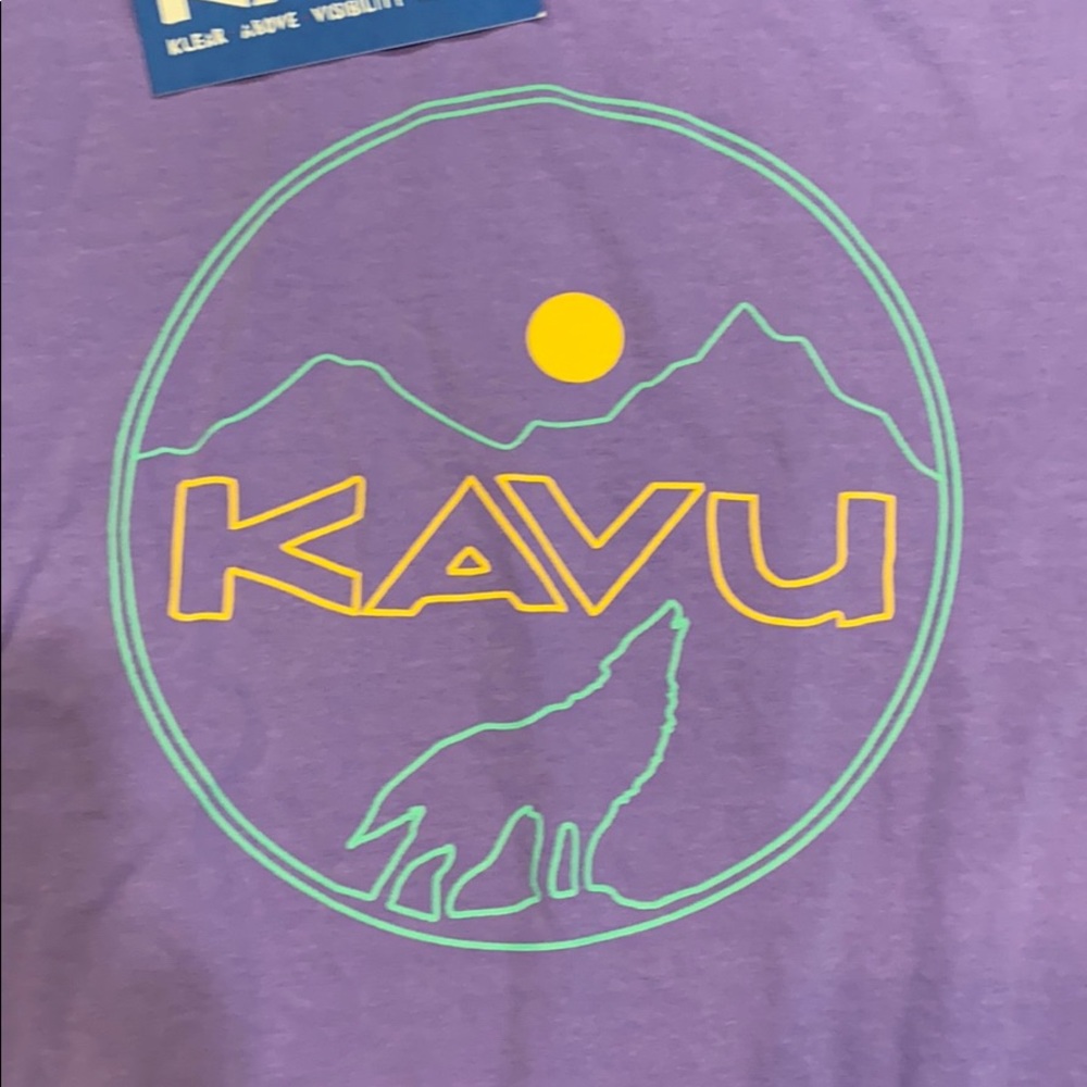 New Kavu T-shirt Medium from Urban Outfitters